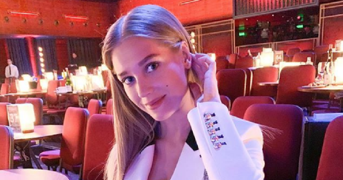 <p>Продюсер Ольга Леснова объяснила, как на самом деле в художественных фильм