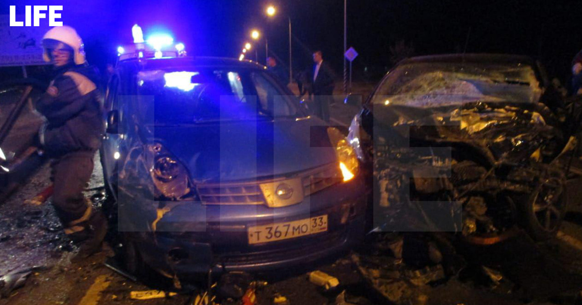 <p>В Краснодарском крае произошло ДТП с участием трёх автомобилей, как стало 