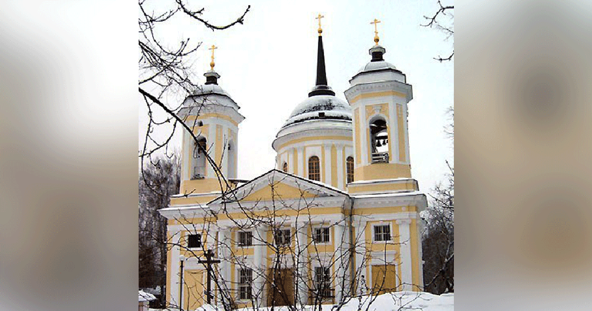 <p>В подмосковной Балашихе произошёл пожар в храме Преображения Господня XVIII 
